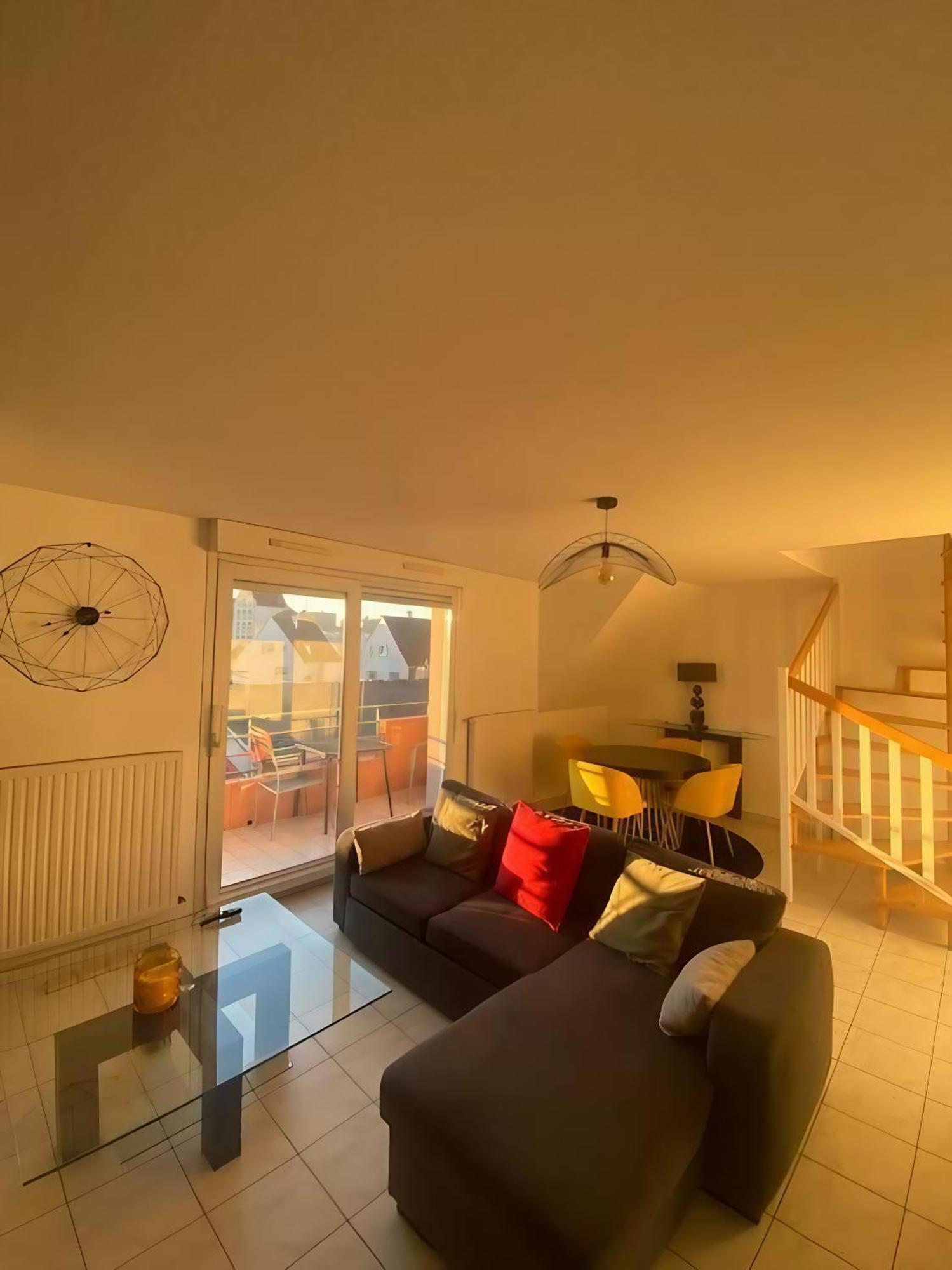 Superbe Duplex Proche Centre Ville Parking Gratuit Кольмар Экстерьер фото